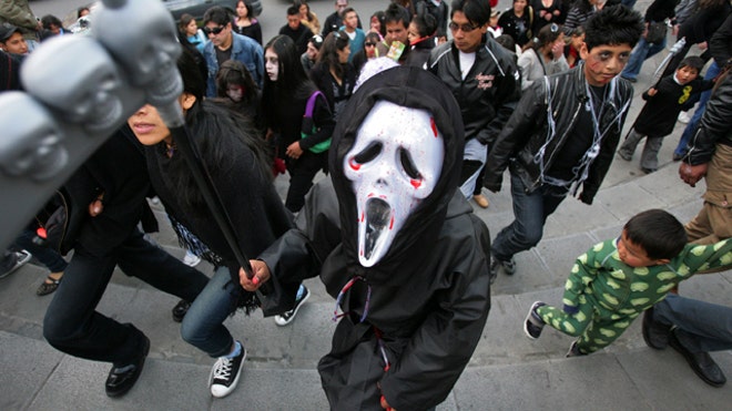 Halloween Scream Costume